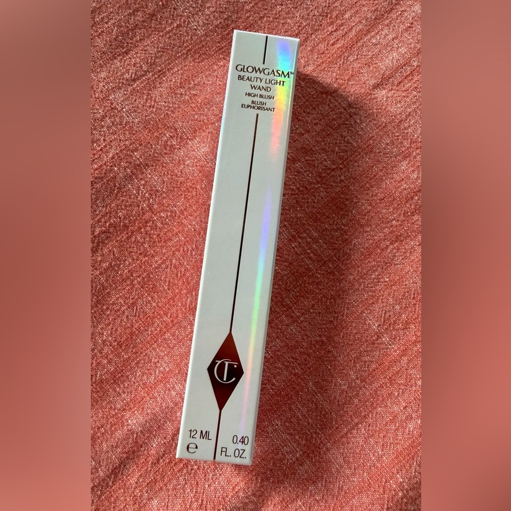 Charlotte Tilbury Glowgasm Beauty Light Wand - Radiant Blush - Pinkgasm